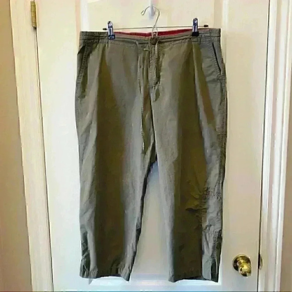 Columbia Hiking Pants Cropped Capri Khaki Green Size Large Petite - Picture 3 of 16